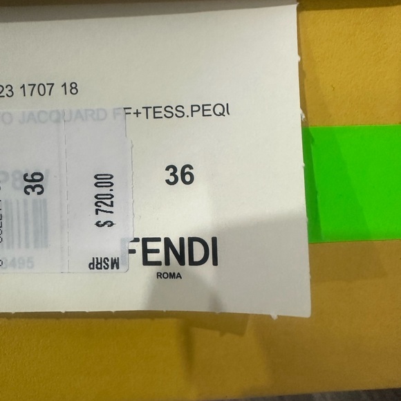 Fendi Domino Sneakers - Picture 4 of 4